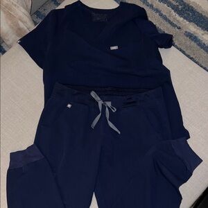 FIGS Women's Navy Scrub Set Pants - Navy